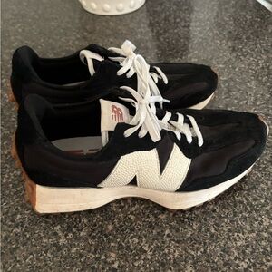 New Balance 327’s